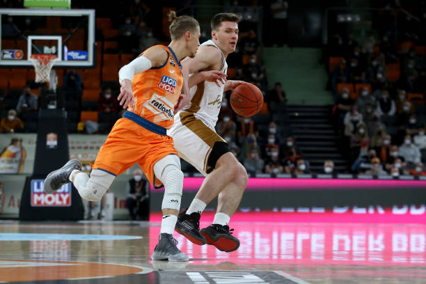 乓球队的走 乓球队的走